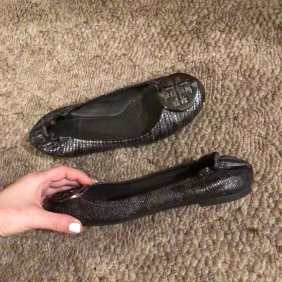 Tory Burch Python print Flats Size 5 - Picture 5 of 6